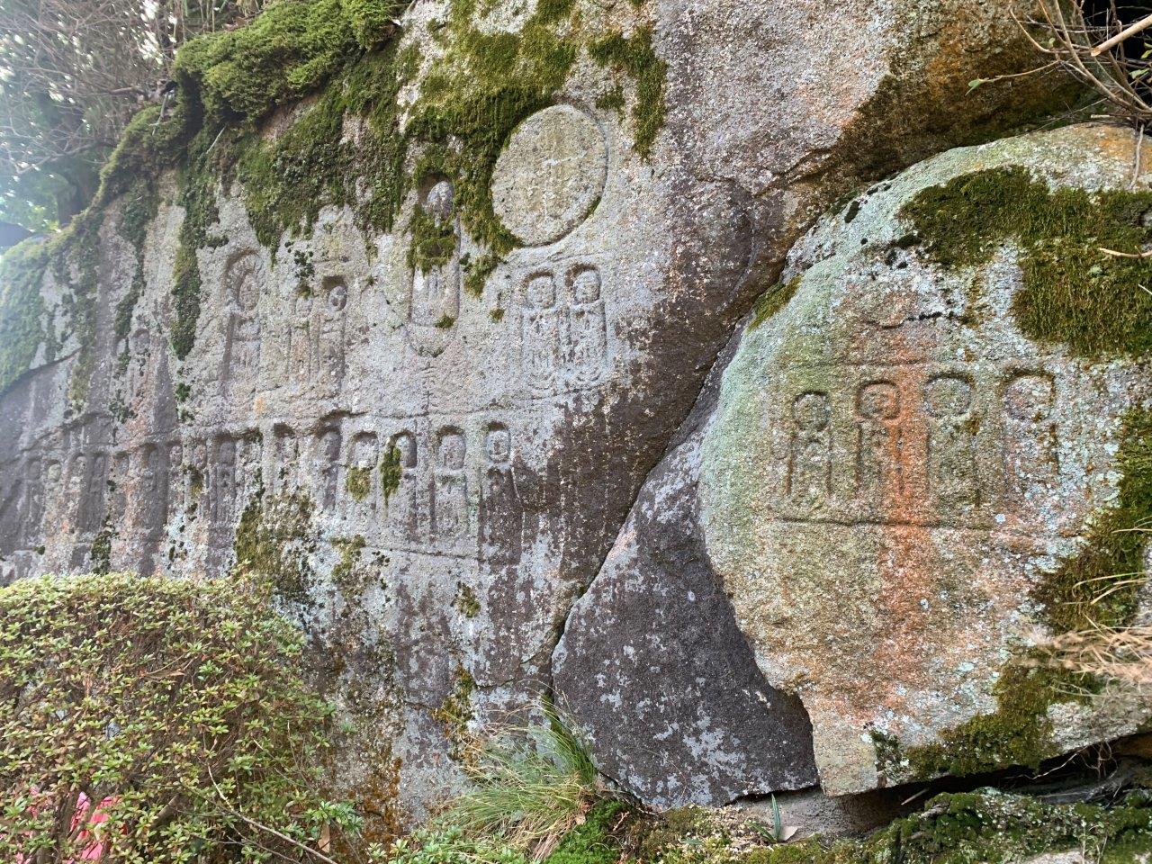 茨木市・天正二年銘磨崖仏 | ストーンサークル