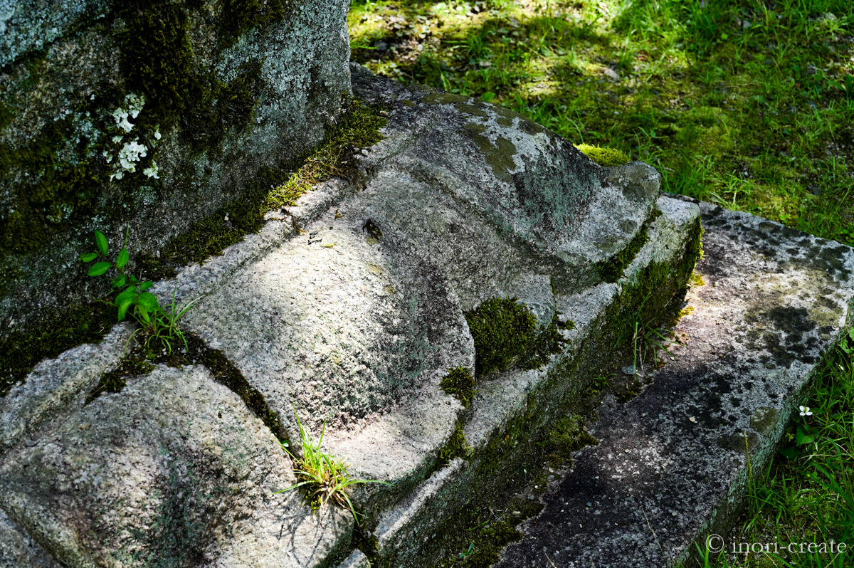 京都石清水八幡宮の航海五輪塔