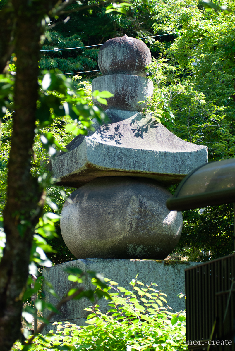 石清水八幡宮の航海五輪塔